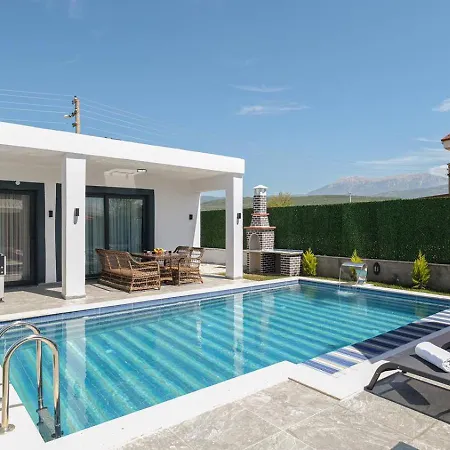 Villa Lempira Kemer (Menekse Mahallesi)